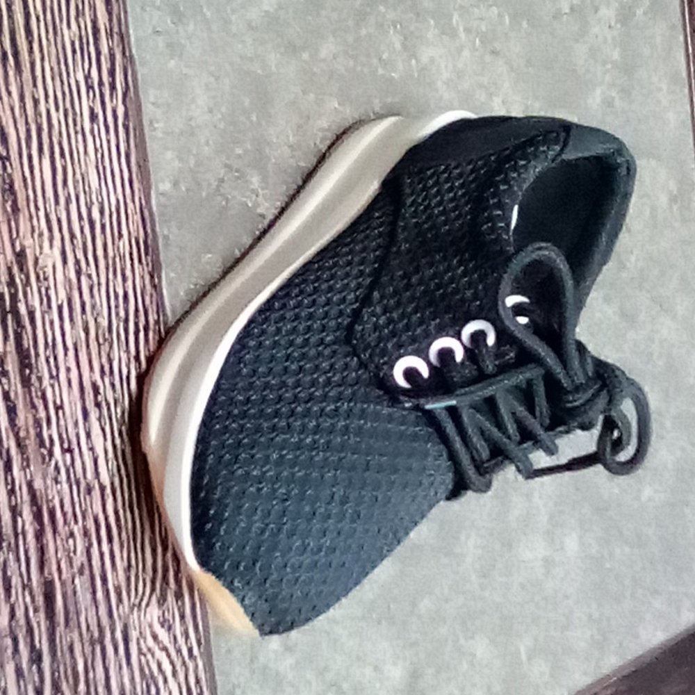 Girl shoes